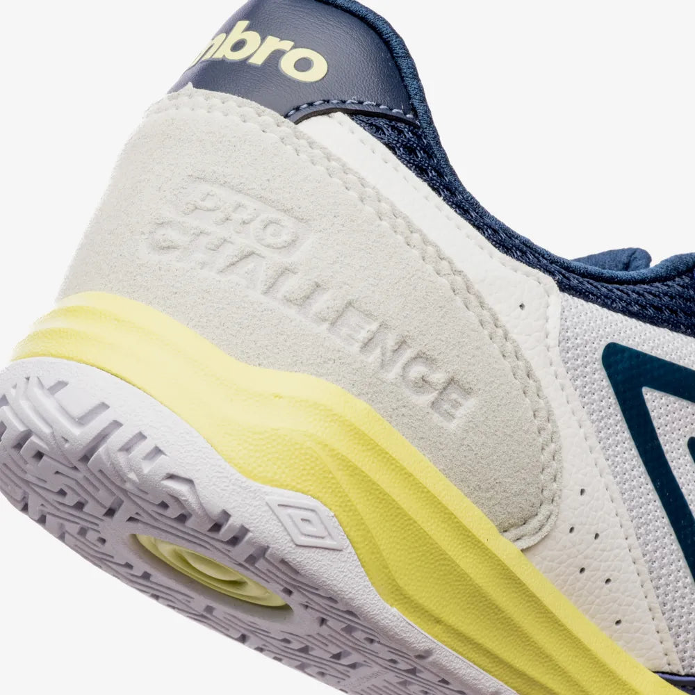 Umbro Pro Challenge Uptake