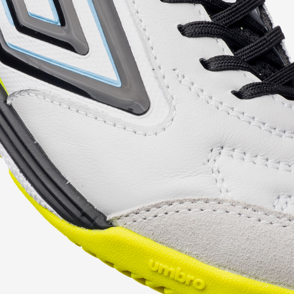 Umbro Adamant Master Class Pro Bump