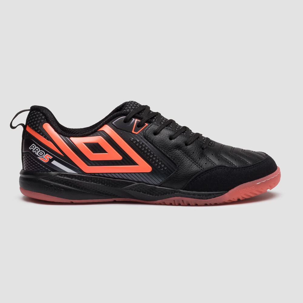 Umbro Pro 5 Bump (Nueva Generación)