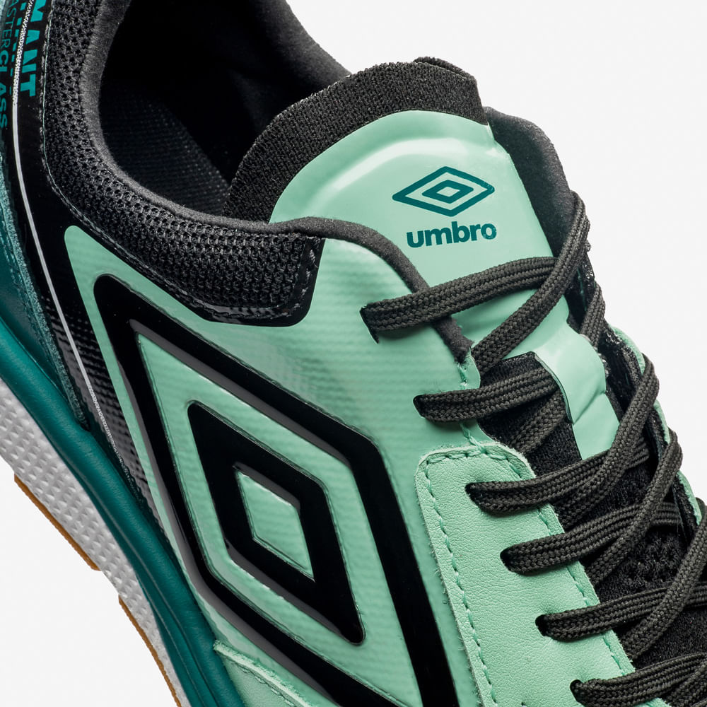 Umbro Adamant Master Class Pro Bump