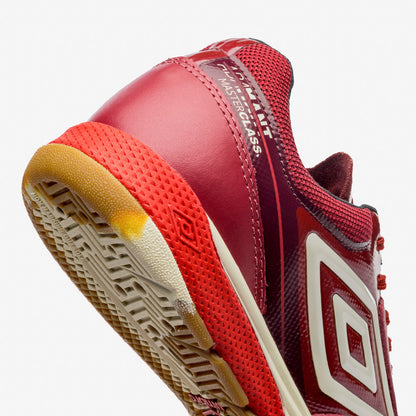 Umbro Adamant Master Class Pro Bump